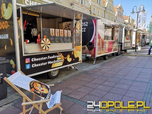 Food Trucki opanowały opolski Rynek. "Nigdy się nie nudzą"