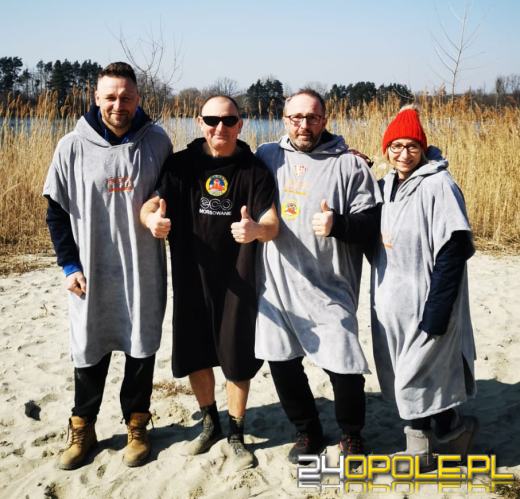 Morsy kończą sezon. Kolejne wejście do wody....latem 