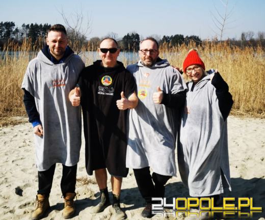 Morsy kończą sezon. Kolejne wejście do wody....latem 