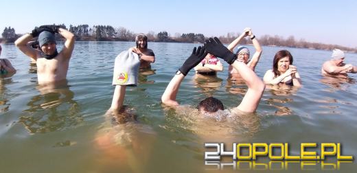 Morsy kończą sezon. Kolejne wejście do wody....latem 