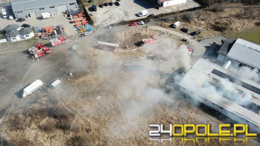 Pożar hali produkcyjnej w Opolu