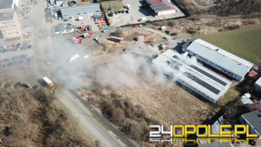 Pożar hali produkcyjnej w Opolu