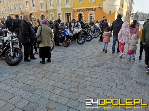 Motocykliści już pożegnali zimę i oficjalnie otworzyli sezon