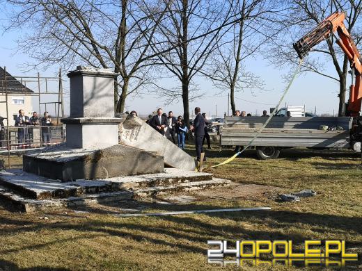 Runął pomnik Armii Czerwonej w gminie Prószków