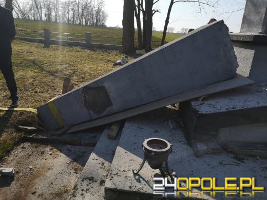 Runął pomnik Armii Czerwonej w gminie Prószków