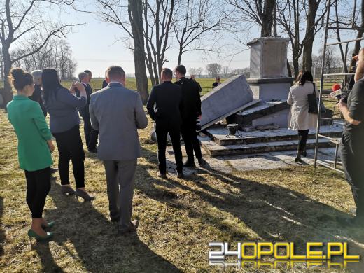 Runął pomnik Armii Czerwonej w gminie Prószków
