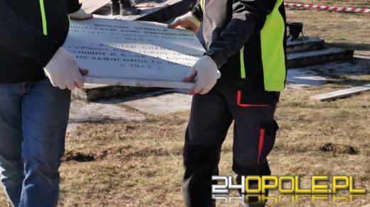 Runął pomnik Armii Czerwonej w gminie Prószków