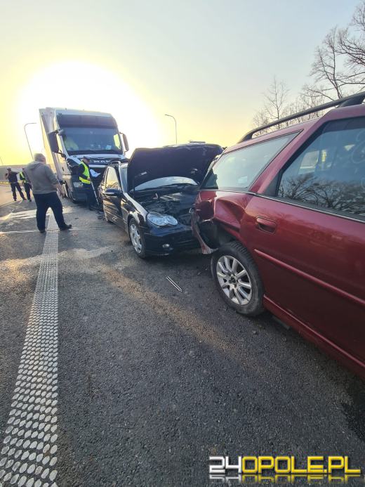 Wypadek na obwodnicy Opola. Lądował śmigłowiec LPR