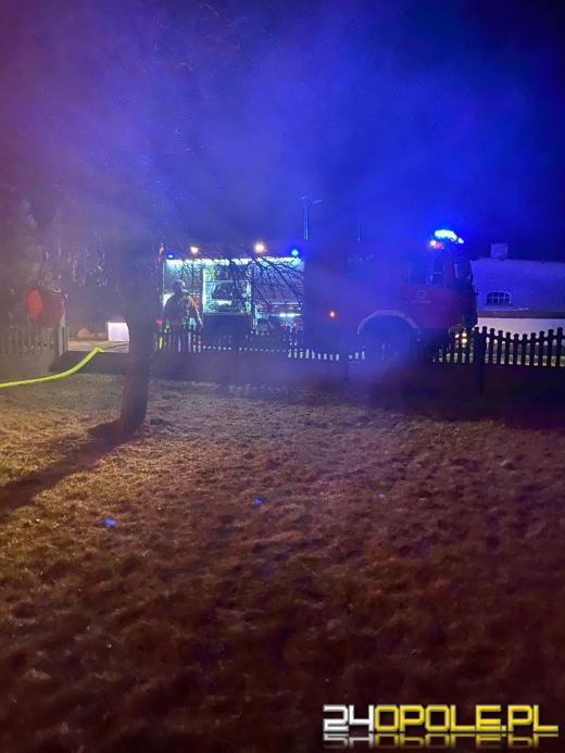 Pożar domu jednorodzinnego w Poznowicach. Spłonęło poddasze