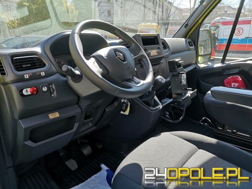 5 nowych karetek trafiło do Opolskiego Centrum Ratownictwa Medycznego