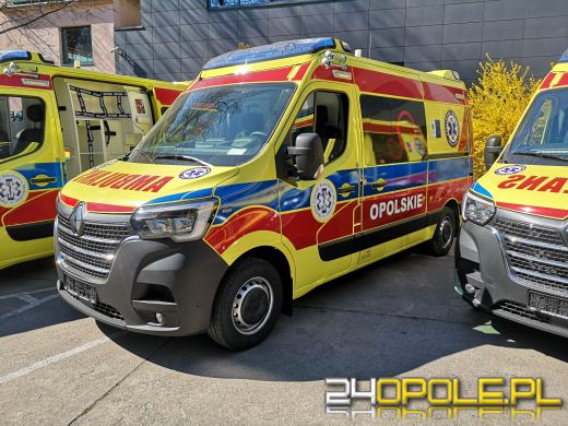 5 nowych karetek trafiło do Opolskiego Centrum Ratownictwa Medycznego