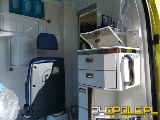 5 nowych karetek trafiło do Opolskiego Centrum Ratownictwa Medycznego