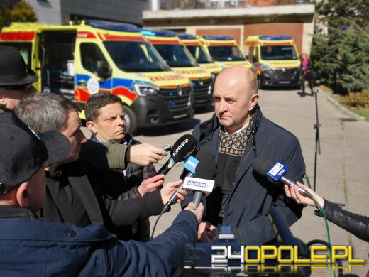 5 nowych karetek trafiło do Opolskiego Centrum Ratownictwa Medycznego