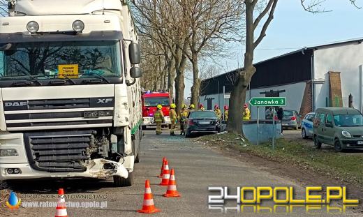 Zderzenie pojazdów w Kostowie