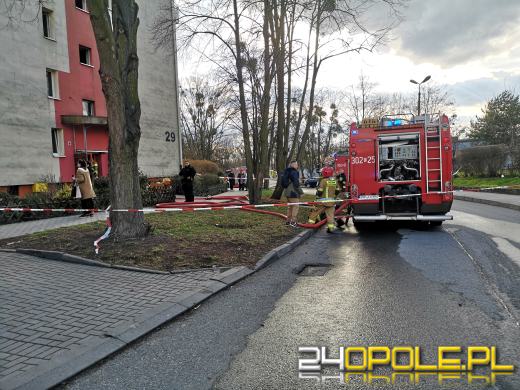 Tragiczny pożar przy ulicy Dambonia. Jedna osoba nie żyje 