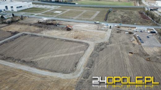 Ruszyły prace na placu budowy stadionu Opolskiego