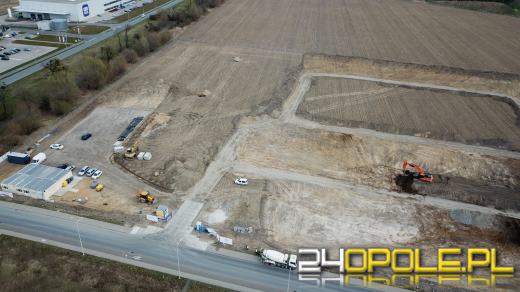 Ruszyły prace na placu budowy stadionu Opolskiego