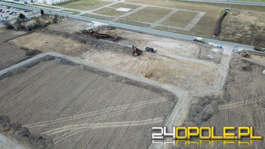 Ruszyły prace na placu budowy stadionu Opolskiego