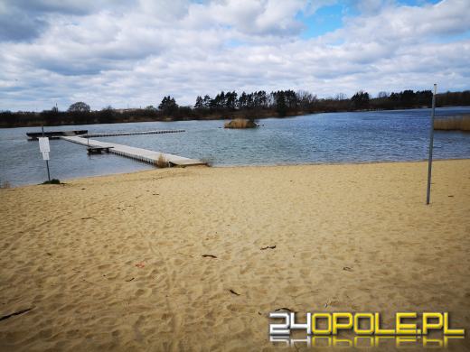 W sezonie letnim niezmiennie będą działały dwa kąpieliska