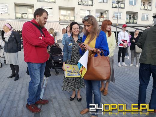 Protest w związku ze zbrodniami Rosjan w Ukrainie