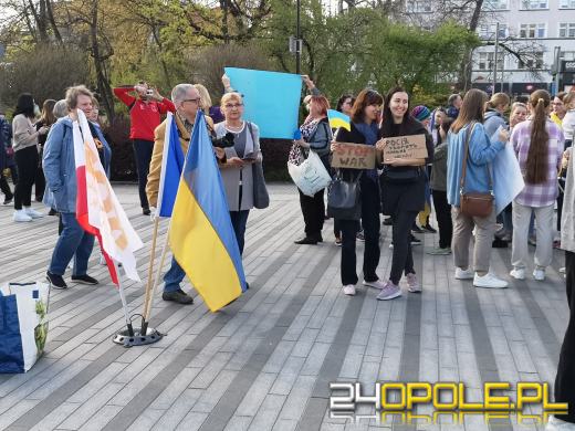 Protest w związku ze zbrodniami Rosjan w Ukrainie