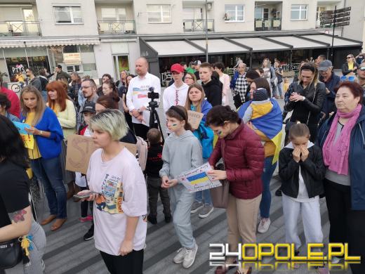 Protest w związku ze zbrodniami Rosjan w Ukrainie