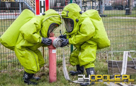 Strażacy ćwiczyli na terenie starego zakładu