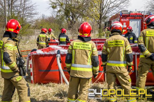 Strażacy ćwiczyli na terenie starego zakładu