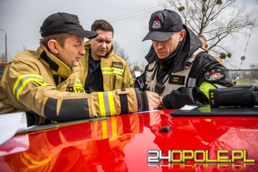 Strażacy ćwiczyli na terenie starego zakładu