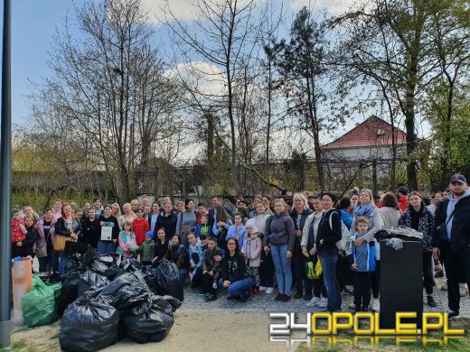 "Subotnik" na Kamionce Piast. Ukraińcy w podzięce wysprzątali teren wokół akwenu