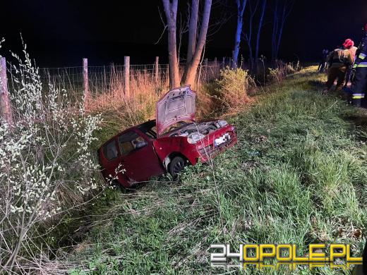 Pizza nie dotarła wczoraj do klientów. Kierowca seicento wjechał do rowu