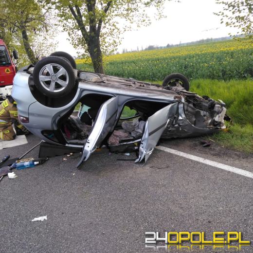 Groźny wypadek na DK11 w powiecie kluczborskim. Lądował śmigłowiec LPR