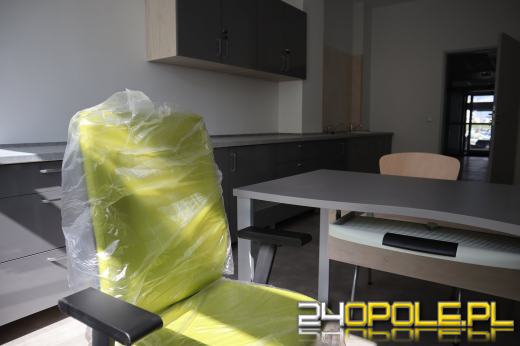 Trwa wyposażanie pomieszczeń wyczekiwanej przez opolan, nowej przychodni