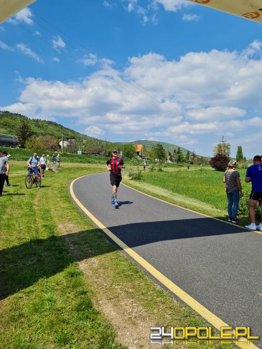 Zawodnicy z Opola przebiegli 210 kilometrów dookoła węgierskiego Balatonu!