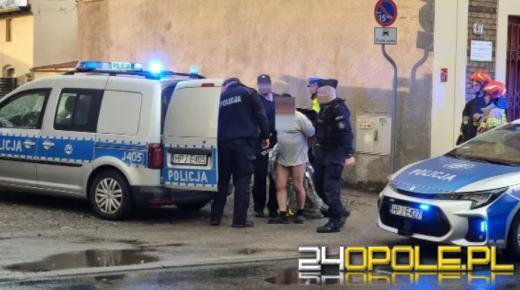 Pijany mężczyzna celowo podpalił mieszkanie, a zdjęcia wysłał żonie