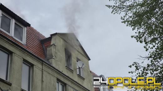 Areszt dla podejrzanego o wywołanie pożaru. Wysłał żonie zdjęcie płonącego łóżka