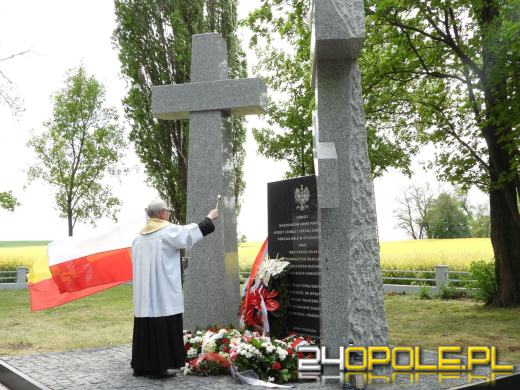 Usunięto pomnik Armii Czerwonej - postawiono pomnik upamiętniający ofiary totalitaryzmów