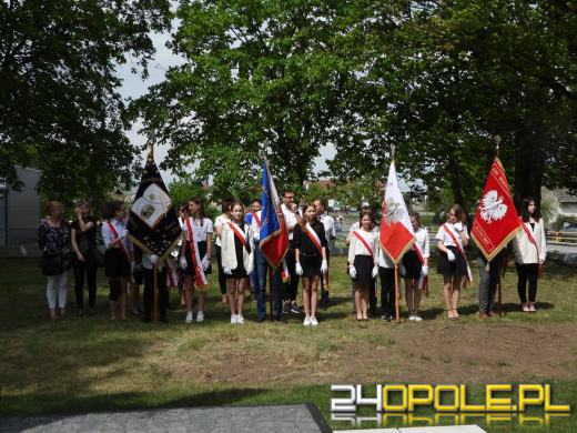 Usunięto pomnik Armii Czerwonej - postawiono pomnik upamiętniający ofiary totalitaryzmów