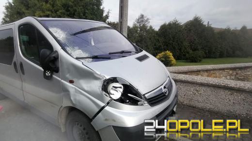 Rowerzysta zginął pod kołami busa. Tragedia w powiecie strzeleckim