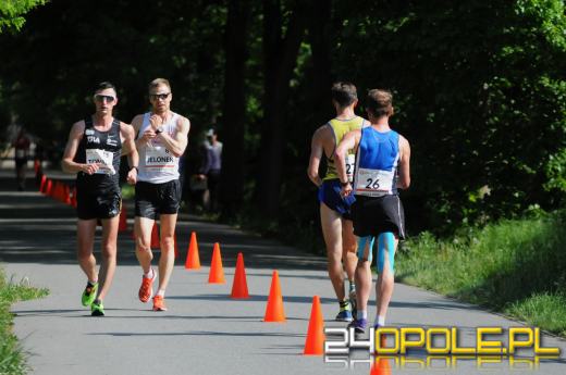 Najlepsi chodziarze "ścigają się" na Wyspie Bolko