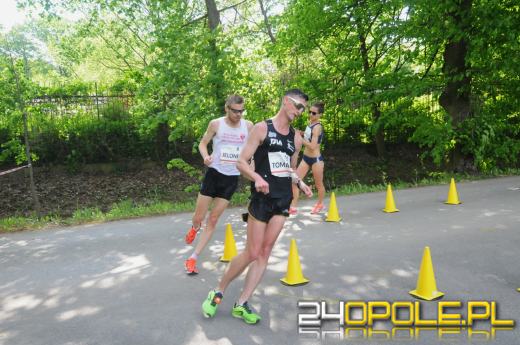 Najlepsi chodziarze "ścigają się" na Wyspie Bolko