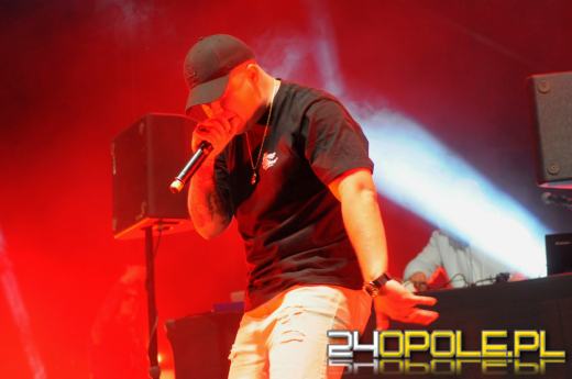 Uniwersytet Opolski zakończył koncertowanie. Dziś studenci balują na błoniach "Polibudy"