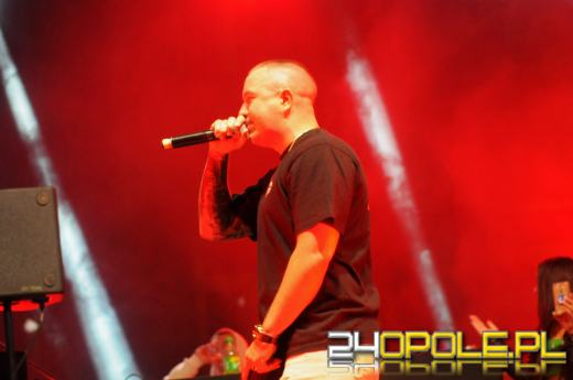 Uniwersytet Opolski zakończył koncertowanie. Dziś studenci balują na błoniach "Polibudy"