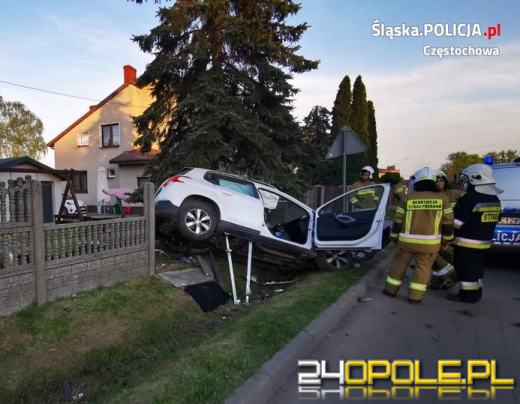Częstochowa: O włos od tragedii. Pijany kierowca wjechał do piaskownicy