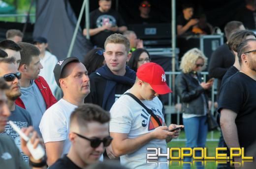 Ruszyły piastonaliowe koncerty na błoniach Politechniki Opolskiej - hip-hop przyciągnął tłumy
