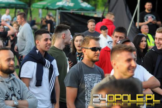 Ruszyły piastonaliowe koncerty na błoniach Politechniki Opolskiej - hip-hop przyciągnął tłumy