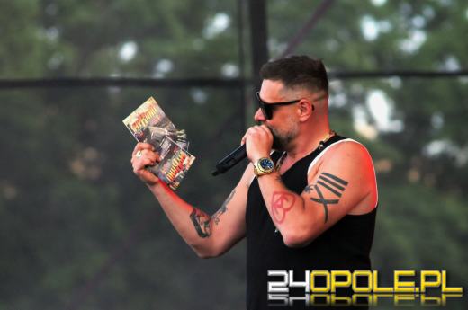 Ruszyły piastonaliowe koncerty na błoniach Politechniki Opolskiej - hip-hop przyciągnął tłumy