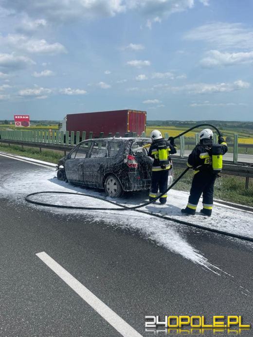 Pożar samochodu osobowego na opolskim odcinku A4