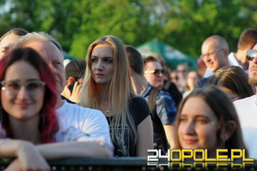 Rockowe brzmienia na błoniach Politechniki Opolskiej