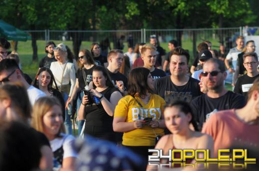 Rockowe brzmienia na błoniach Politechniki Opolskiej